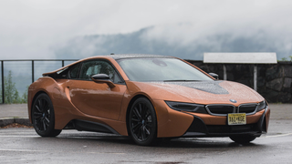 Dead: BMW i8